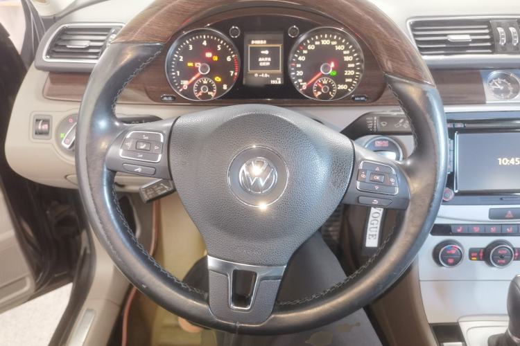 Used Volkswagen Magotan 2015 1.8TSI Prestige Model