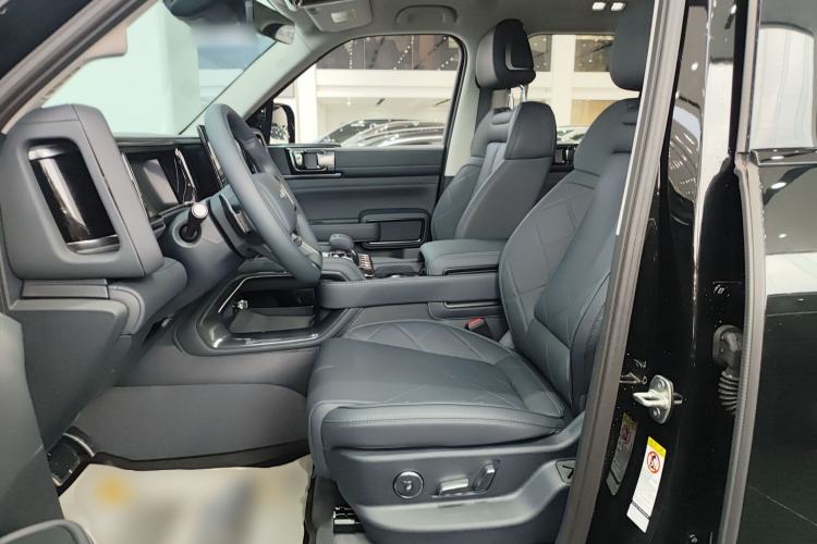 Used Formula Leopard Leopard 5 2025 Laser Qiankun Intelligent Driving Edition
