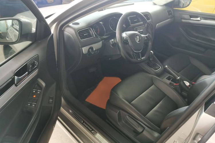 Used Volkswagen Sagitar 2018 280TSI DSG Comfort Model