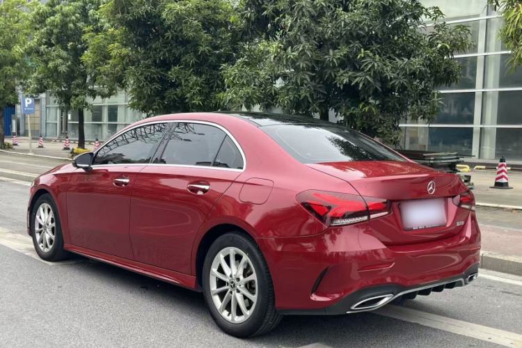 Used Mercedes-Benz A-Class 2020 Restyled A 200 L Sport Sedan Fashion Version
