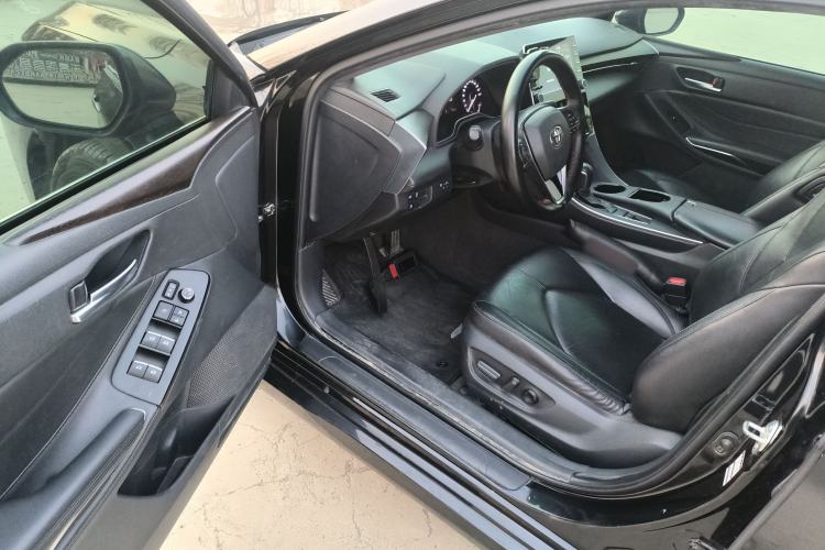 Used Toyota Avalon 2019 2.0L Luxury Edition China VI Standard
