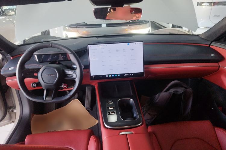 Used  SU7 2024 Rear-Drive Long-Range Intelligent Driving Version
