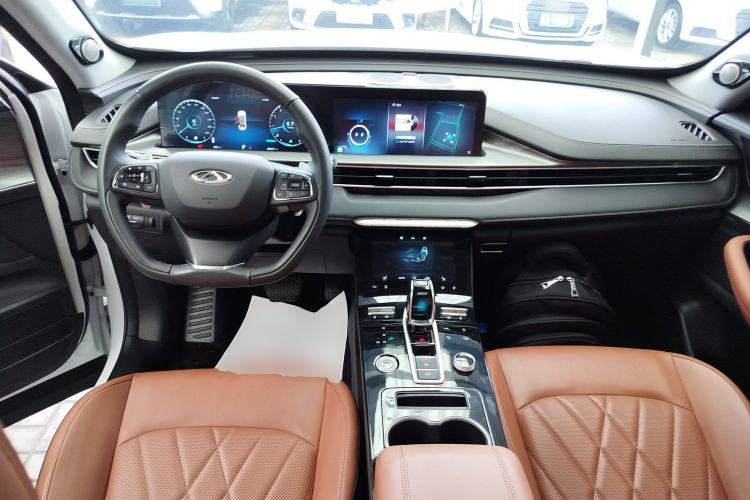 Used Chery Tiggo 8 PLUS 2022 290TGDI DCT Luxury Edition
