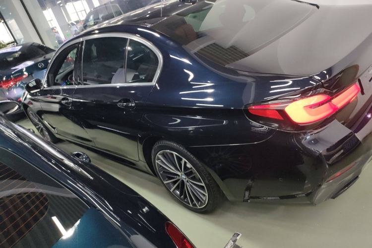 Used BMW 5 Series 2022 Restyled 530Li Leading Edition M Sport Package

