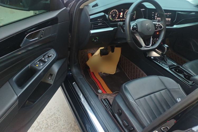 Used Volkswagen Passat 2023 Revised 330TSI Elite Edition
