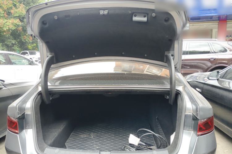 Used BYD Qin PLUS 2021 DM-i 55KM Flagship Model
