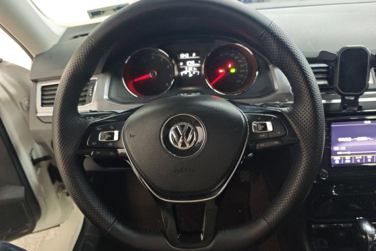 Used Volkswagen Bora 2018 1.5L Automatic Fashion Model