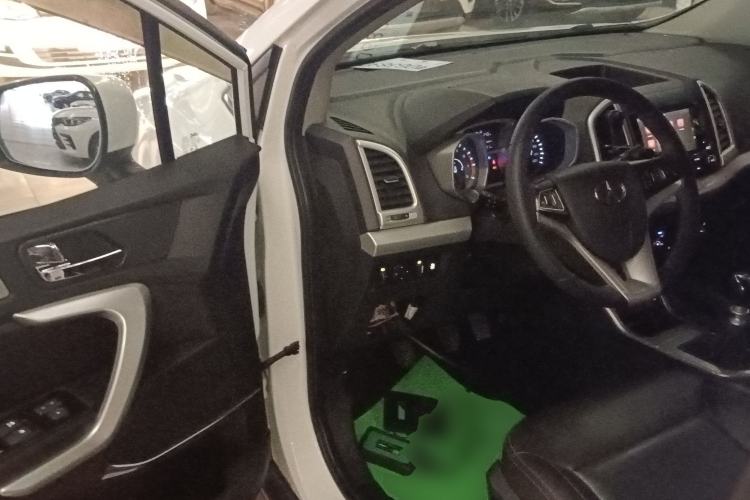 Used  Refine S3 2016 1.5L Manual Luxury Smart Version
