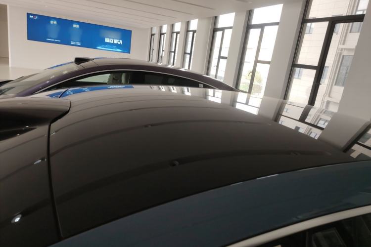 Used Hima Luxeed R7 2024 All-Electric 736 km Ultra
