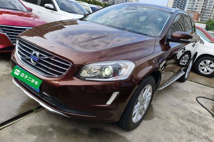 Used Volvo XC60 2016 T5 Smart Upgrade Model
