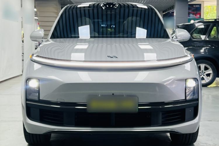 Used Li Auto L9 2023 Pro Model
