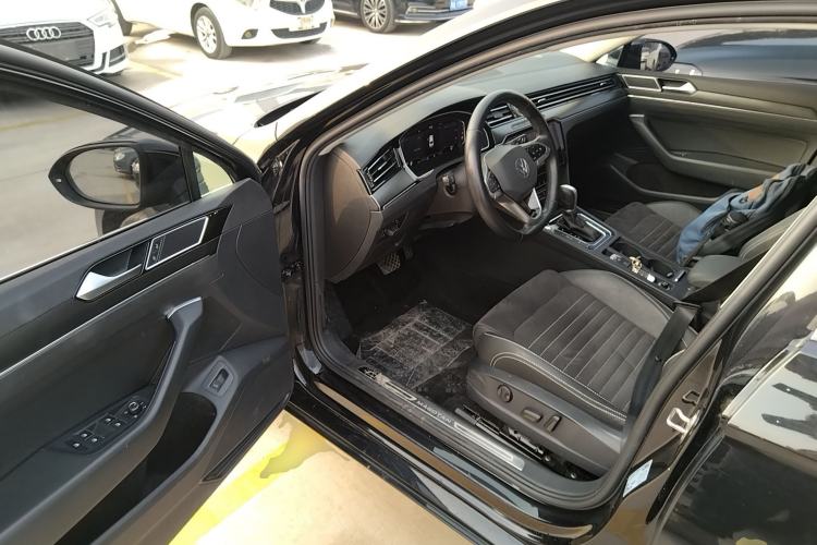 Used Volkswagen Magotan 2020 330TSI DSG Luxury Edition
