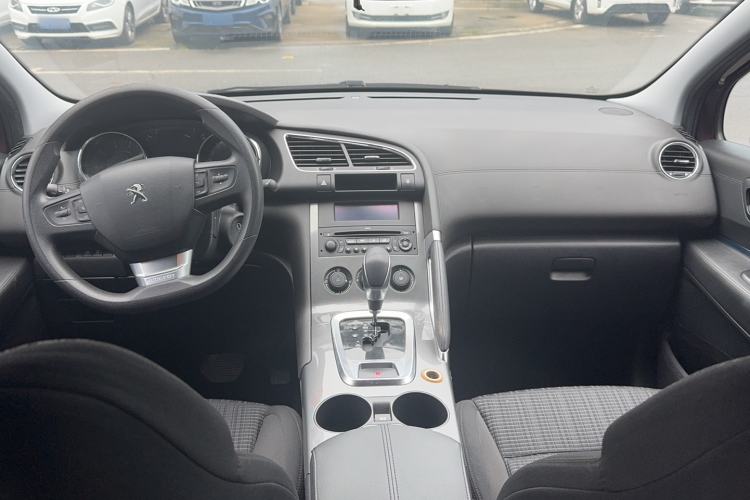 Used Peugeot 3008 2016 2.0L Automatic Classic Edition
