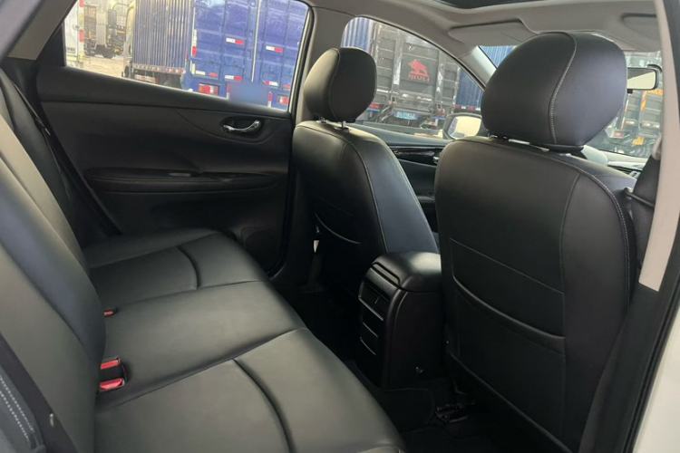 Used Nissan Tiida 2020 1.6L CVT Cool Edition