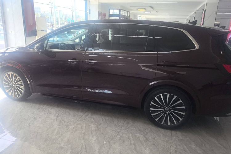 Used Volkswagen Viloran 2022 380TSI Prestige Edition
