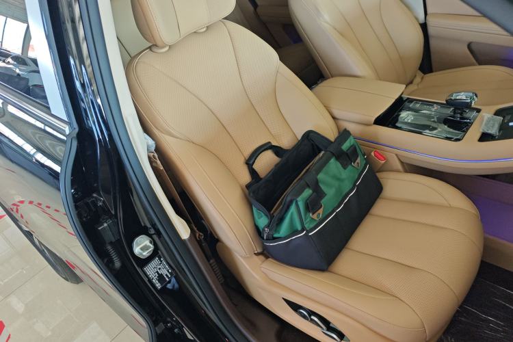 Used Hima AITO M7 2024 1.5T Intelligent Driving Rear-Drive Pro Version 5 Seats
