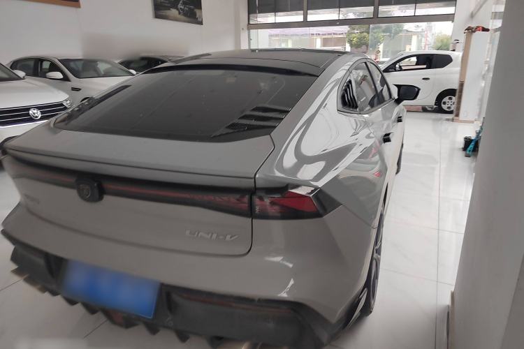 Used Changan UNI-V 2023 1.5T Sport Edition
