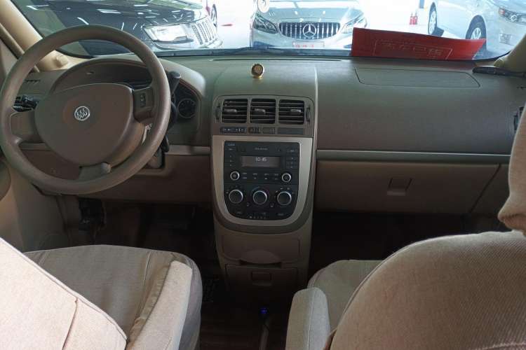 Used Buick GL8 2014 2.4L Classic Edition
