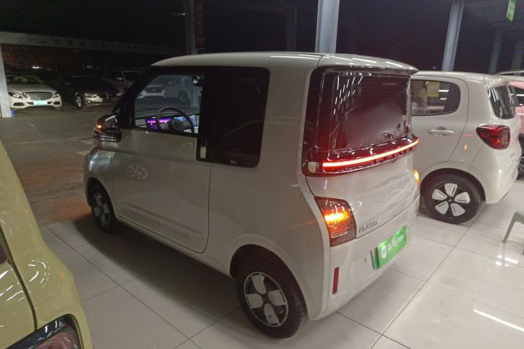 Used Wuling Air ev 2023 - Four Seats - Advanced Edition
