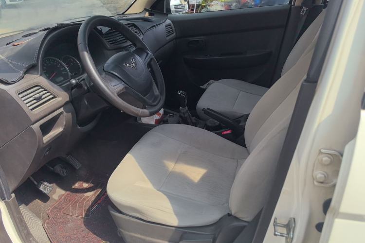 Used Wuling Hongguang 2015 1.2L S Base Model China IV