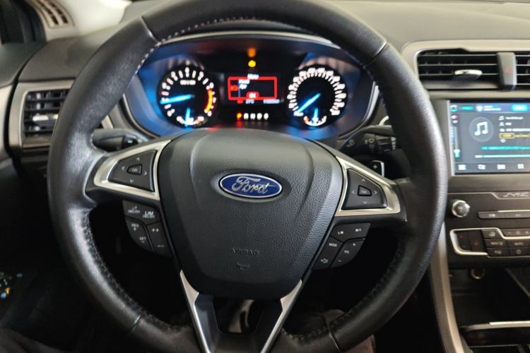 Used Ford Mondeo 2017 EcoBoost 200 Stylish Model