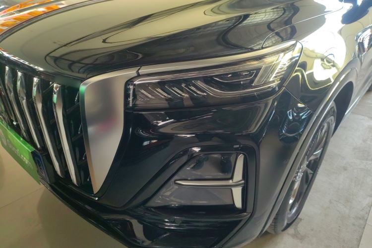 Used Hongqi HS5 2023 2.0T Qixiang Pro Edition
