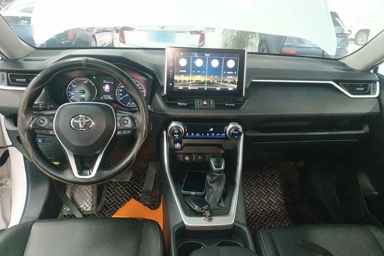 Used Toyota Wildlander 2022 Dual-Engine 2.5L E-CVT Two-Wheel Drive Luxury PLUS Edition
