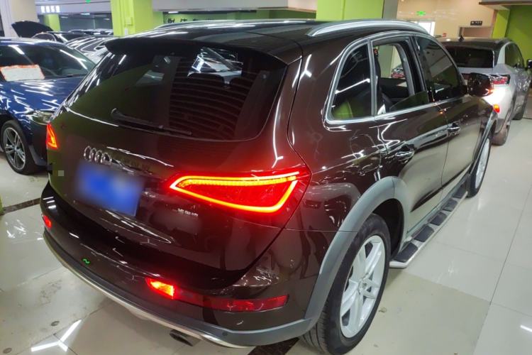 Used Audi Q5 2017 Plus 40 TFSI Technology Model
