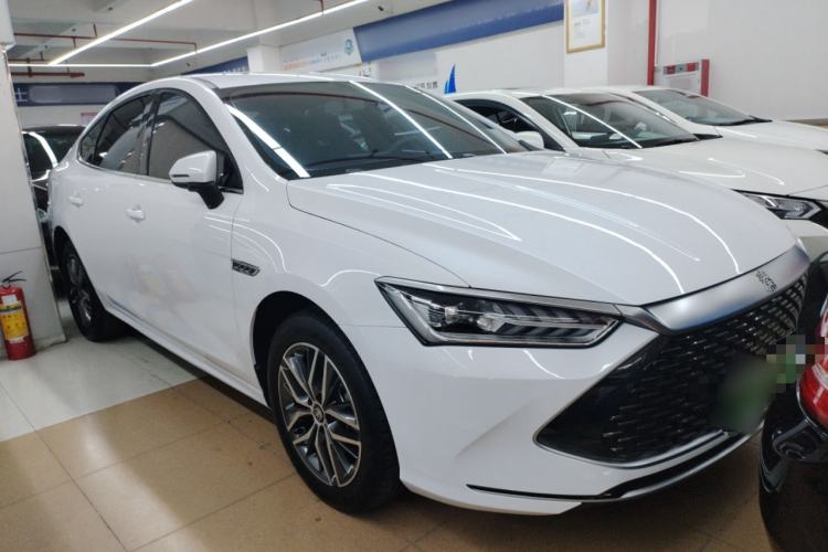 Used BYD Qin PLUS 2021 DM-i 120KM Prestige Model
