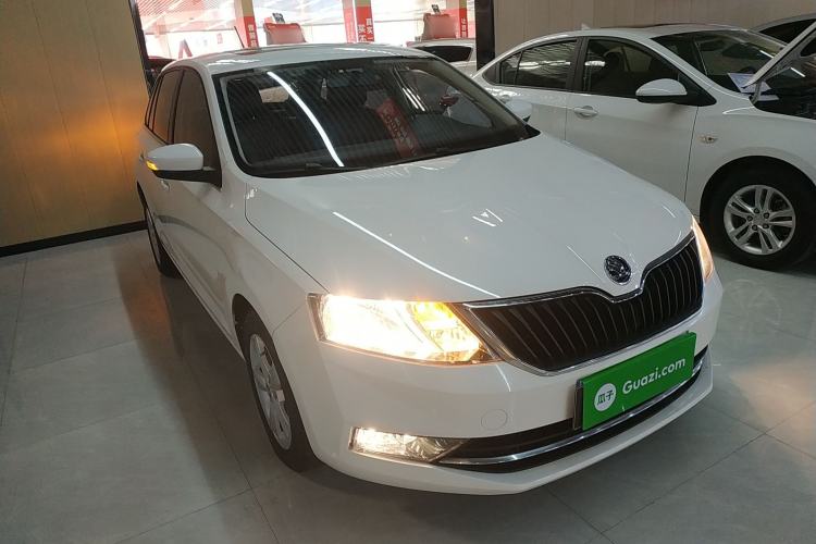 Used Skoda Rapid Spaceback 2018 1.6L Automatic Comfort Edition