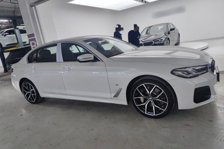 Used BMW 5 Series 2022 530Li Luxury Edition M Sport Package
