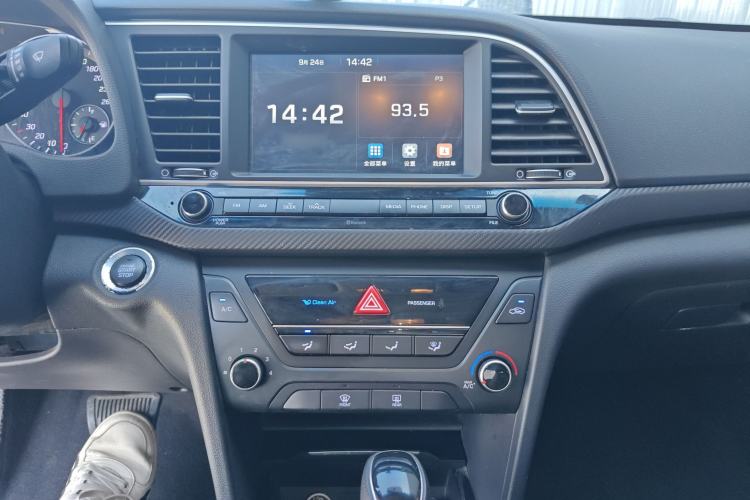 Used Hyundai Elantra 2018 1.4T Dual-Clutch Xuan Dong · Dynamic Edition
