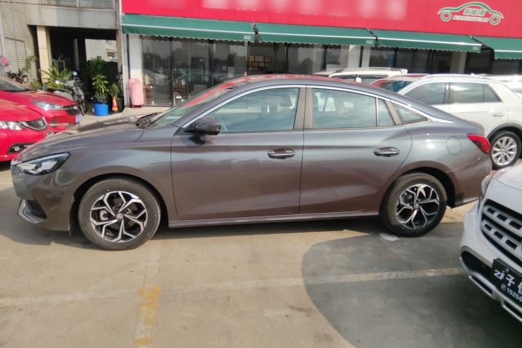 Used MG 5 2023 180 DVVT CVT Luxury Edition
