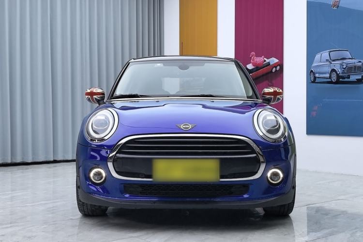 Used  MINI 2019 1.5T COOPER Classic Edition Five-Door Version

