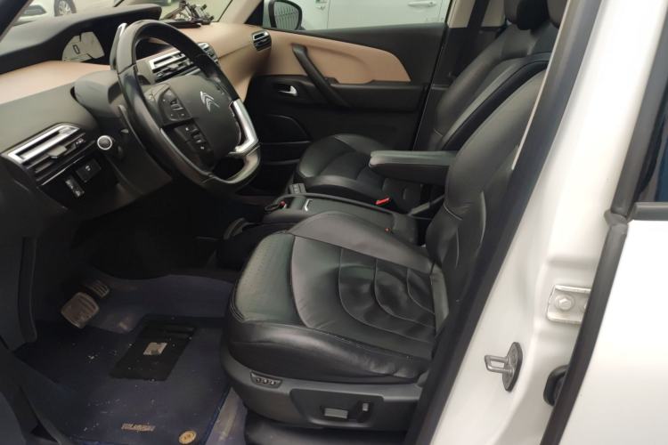 Used Citroen C4 Picasso 2015 Grand 1.6T Luxury 7-Seater
