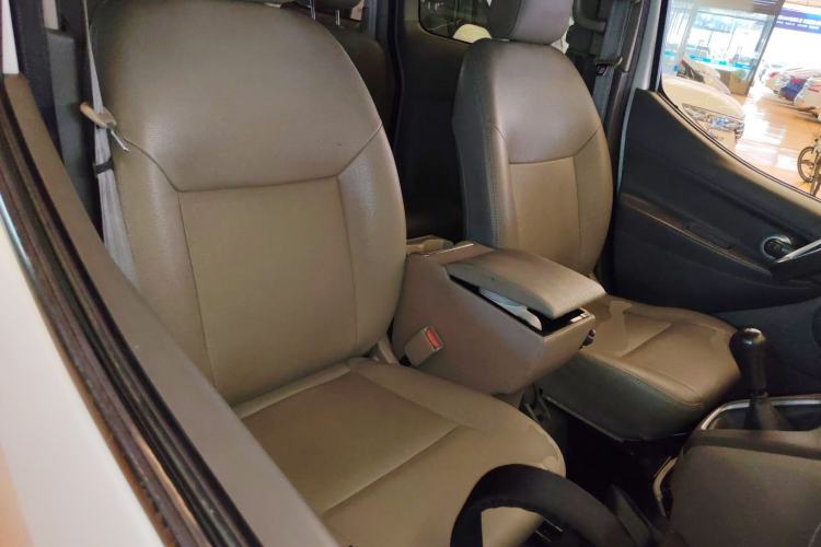 Used Nissan NV200 2016 Revised Version 1.6L Manual Luxury Edition
