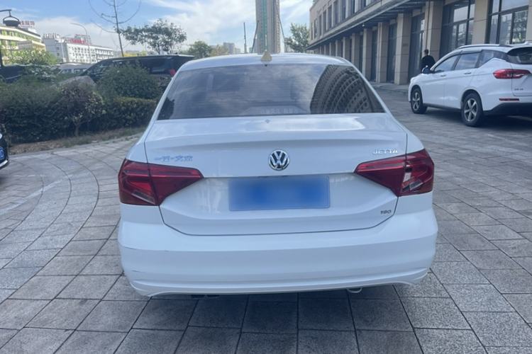 Used Volkswagen Jetta 2017 1.5L Automatic Fashion Model
