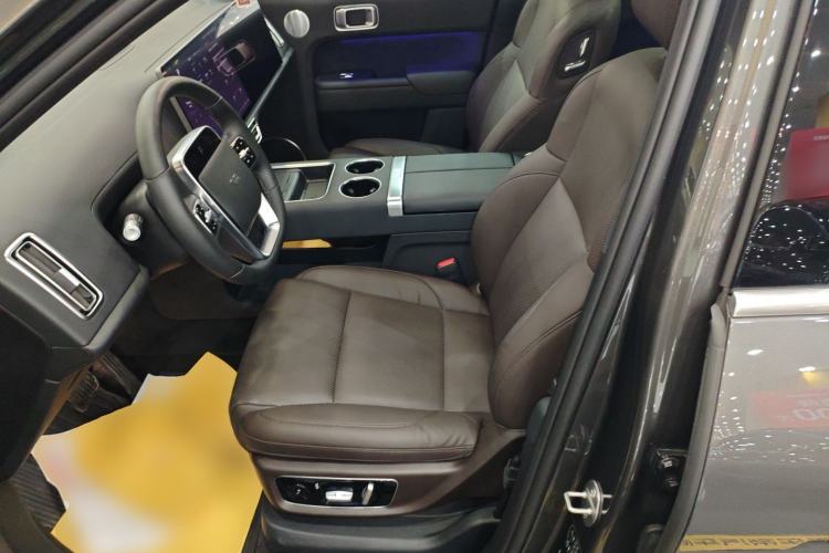 Used Li Auto L8 2023 Pro Model
