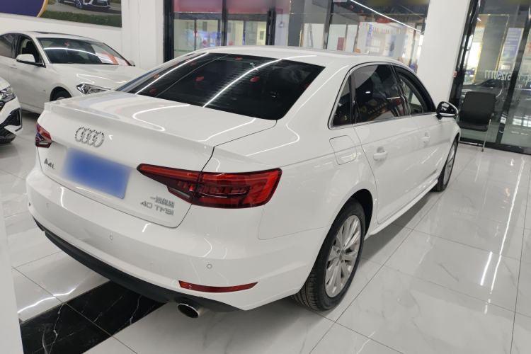 Used Audi A4L 2017 40 TFSI Ambition Edition