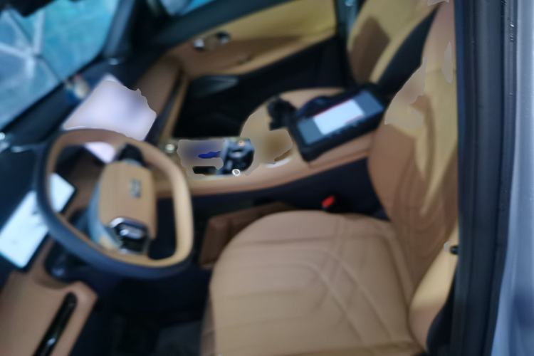 Used  Galaxy Xingjian 7 EM-i 2025 120km Exploration+ Version
