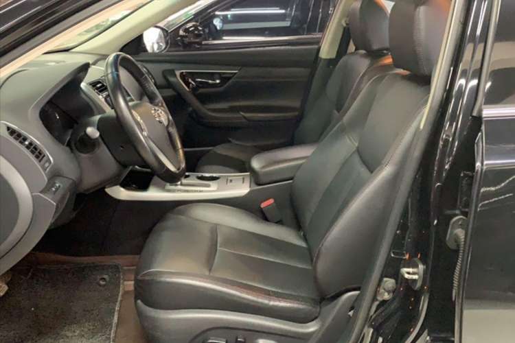 Used Nissan Teana 2018 2.0L XL Smart Upgrade Edition
