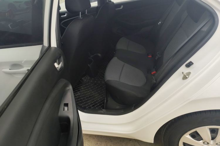 Used Hyundai Verna 2017 1.4L Manual Refreshed Version China VI Standard
