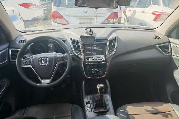 Used Changan CS75 2014 2.0L Manual Luxury Version China V Standard
