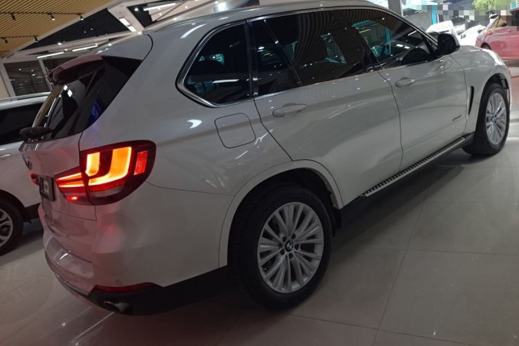Used BMW X5 2017 xDrive28i
