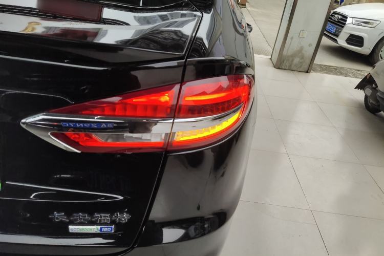 Used Ford Mondeo 2020 EcoBoost 180 Stylish Model
