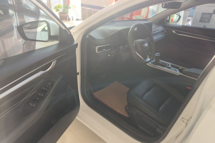 Used Geely Auto Emgrand 2025 4th Generation 1.5L CVT Longteng Edition