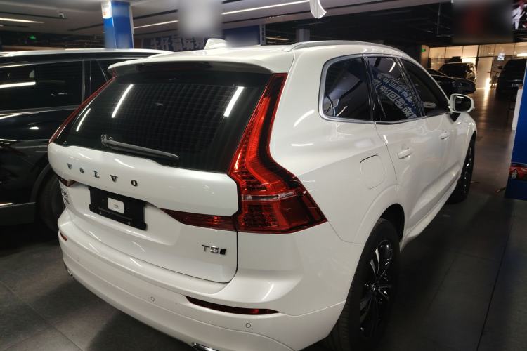 Used Volvo XC60 2019 T5 4x4 Smart Edition China V Standard

