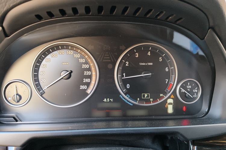 Used BMW X5 2015 xDrive28i
