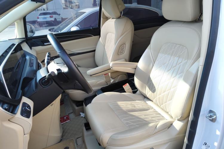 Used Buick GL8 2023 ES Lu Zun Luxury Model

