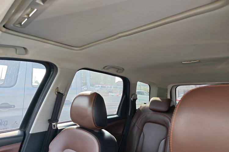 Used FORTHING Joyear X5 2016 1.6L manual luxury version
